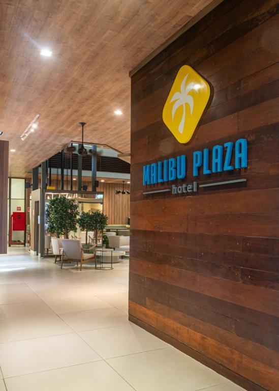 Malibu Plaza Hotel Lauro de Freitas Zewnętrze zdjęcie